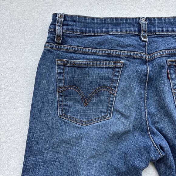 Levis Women Jeans Size 12 537 Low Flare Blue Medium Wash Denim (approx 32x28) - Picture 15 of 16